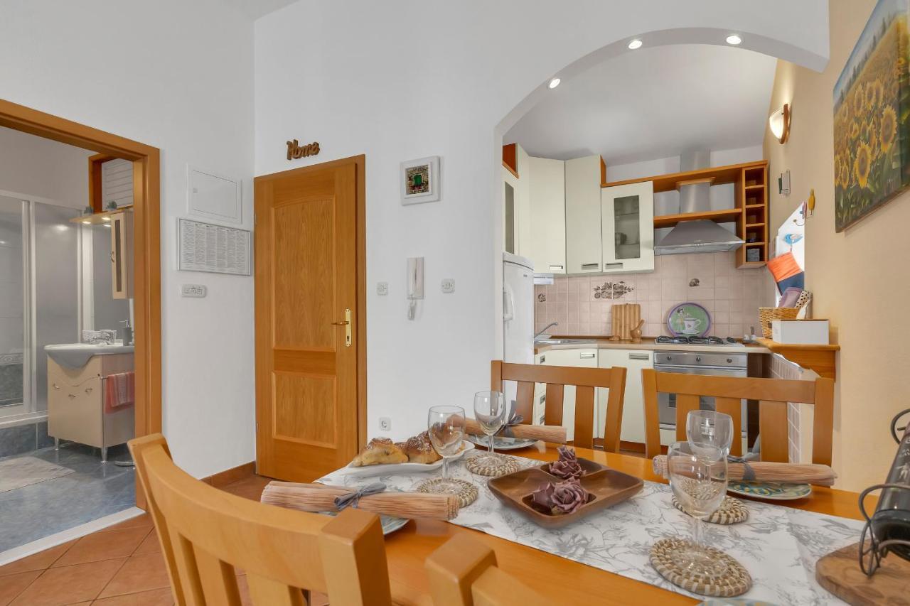Apartment Andrijasevic-City Center Макарська Екстер'єр фото
